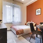 아파트 The Walls House A Pochi Passi Dal Centro Wi-fi Ac *