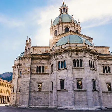 The Walls House A Pochi Passi Dal Centro Wi-fi Ac * コモ