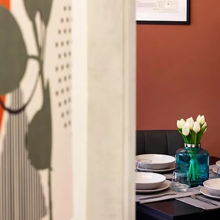 The Walls House A Pochi Passi Dal Centro Wi-fi Ac *