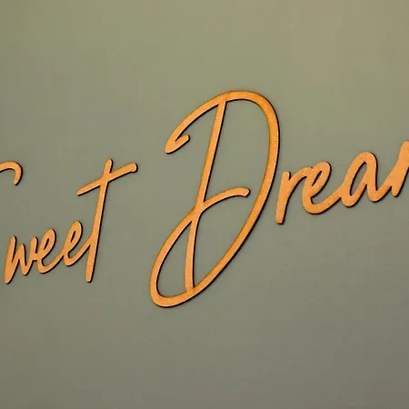 The Walls House A Pochi Passi Dal Centro Wi-fi Ac アパート *