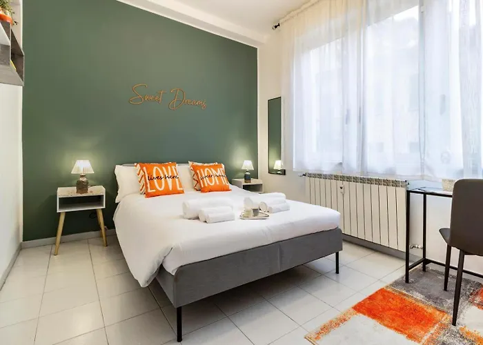 The Walls House A Pochi Passi Dal Centro Wi-fi Ac * Como
